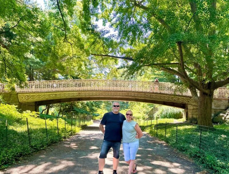 NYC: Home Alone 2 & Elf Locations Tour in Central Park Tour - FAQ