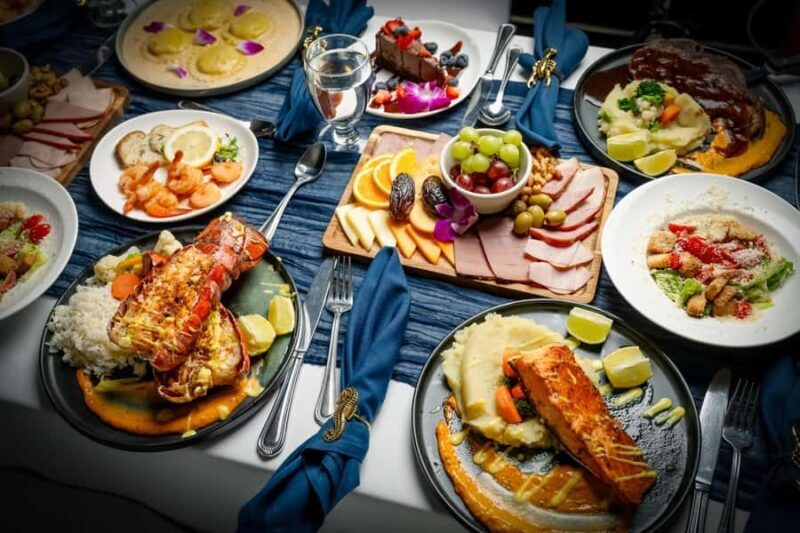 NYC: July 4th Fireworks Cruise with 5-Course Meal + Open bar - Key Points