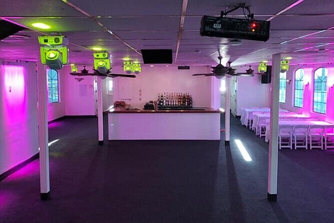 NYC Liberty Belle Family Fireworks New Year's Eve Cruise - In-Depth Review of the NYC Liberty Belle NYE Cruise