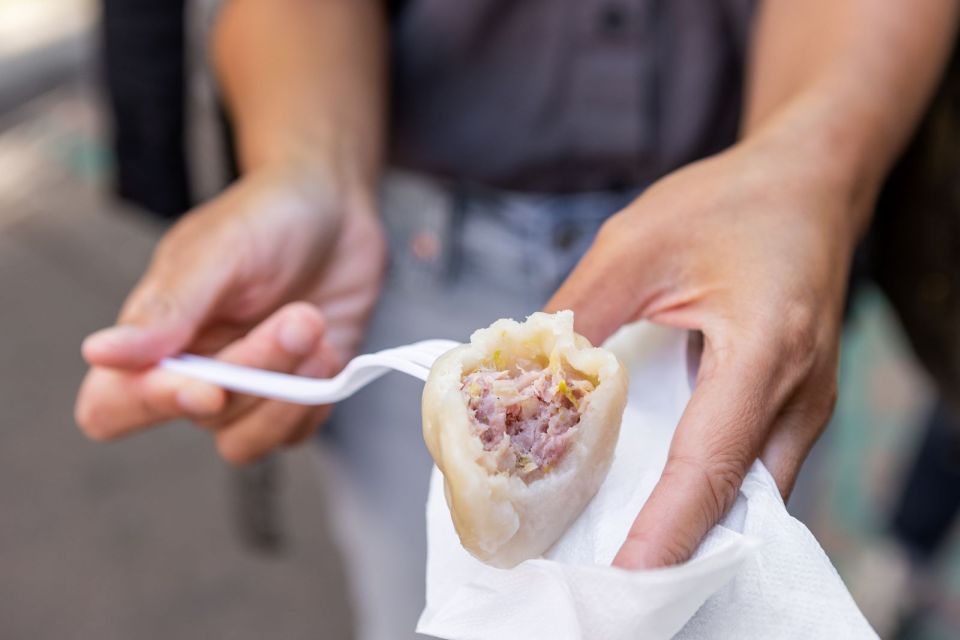 NYC: Lower East Side Food & History Walking Tour - Itinerary and Stops
