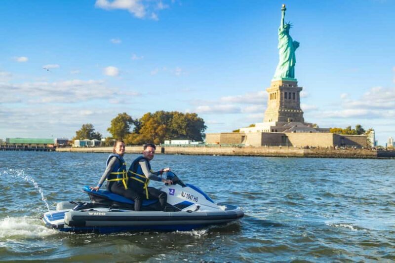 NYC: Manhattan Loop & Statue of Liberty Jet Ski Tour - The Experience in Detail