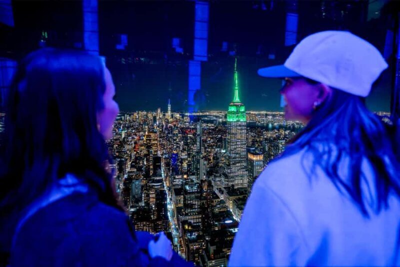 NYC: Midtown Small Group Walking Tour with SUMMIT One - The Grand Finale: SUMMIT One Vanderbilt