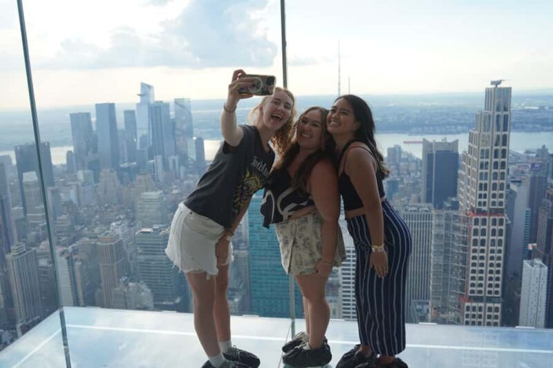 NYC: Midtown Small Group Walking Tour with SUMMIT One - The Sum Up