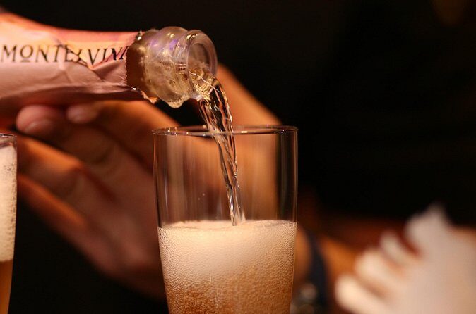 NYC New Year's Eve Dinner on Luxury Yacht with Open Bar - FAQs