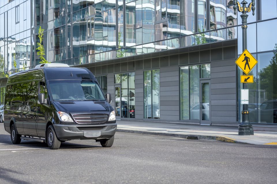 NYC: Private JFK Airport Transfer From/To Manhattan - Key Points