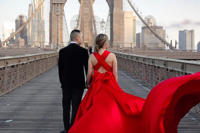 NYC: Professional photoshoot with iconic views - Who Will Enjoy This Most?