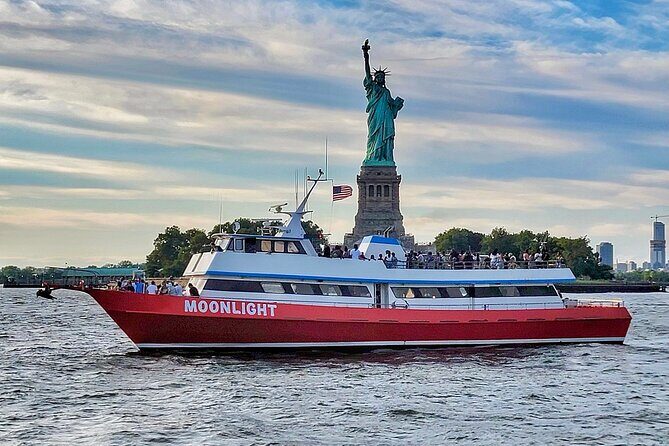 NYC Skyline & Statue of Liberty Sightseeing Cruise - Key Points