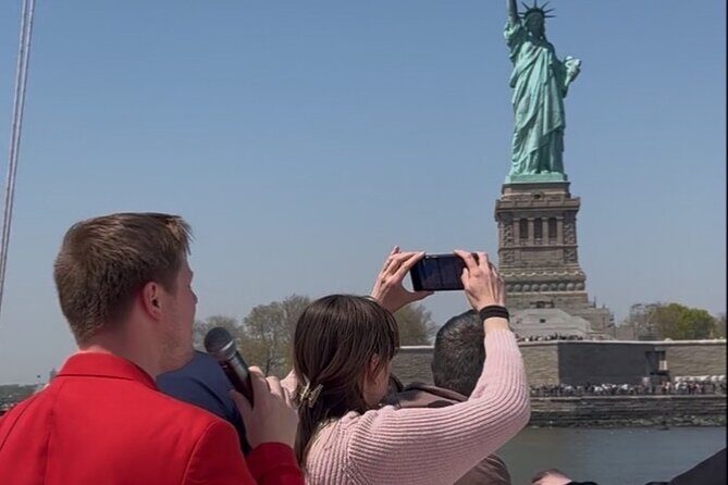 NYC Skyline & Statue of Liberty Sightseeing Cruise - FAQ
