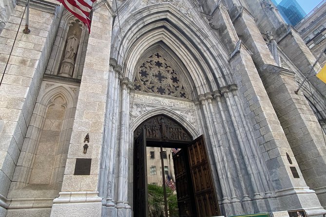 NYC: St. Patricks Cathedral Official Self-Guided Audio Tour - Meeting and Accessibility