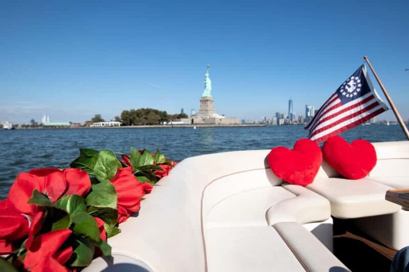NYC: Statue of Liberty & Brooklyn Bridge Private Yacht Tour - The Experience in Review: Authentic Perspectives