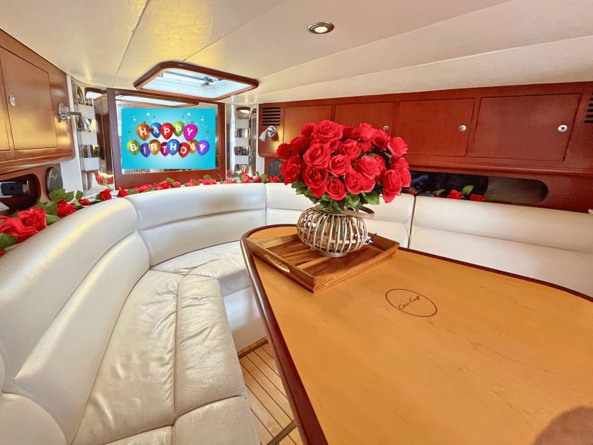 NYC: Statue of Liberty Private Sightseeing Yacht Tour - Inclusions