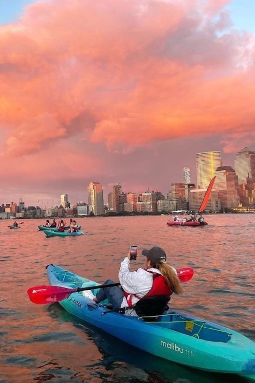 Nyc: Sunset Kayak Tour of Manhattan From Jersey City - Highlights