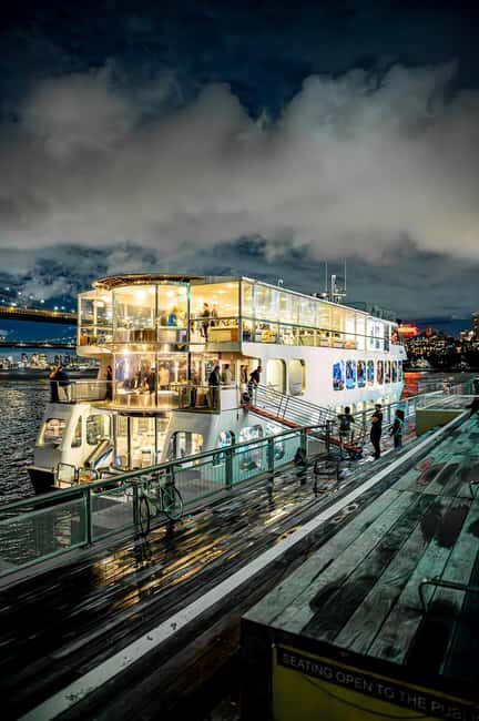 NYC: Valentine's Day Romantic Dinner Cruise - Is It Worth the Price?