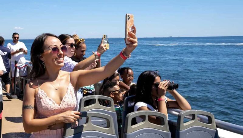 NYC: Whale Watching Cruise from Manhattan - An Introduction to the Whale Watching Experience in NYC