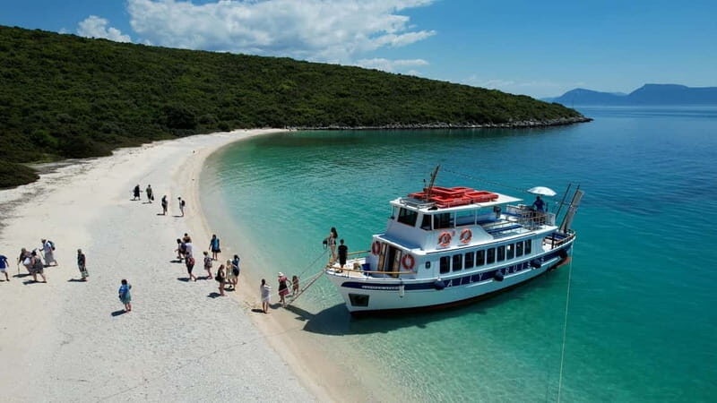 Nydri: Island Hopping Boat Cruise with Beach BBQ Lunch - Practical Tips for Travelers