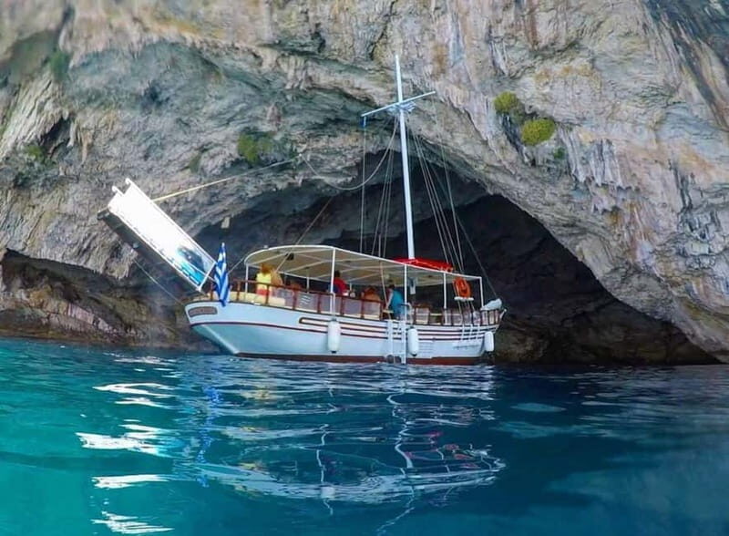 Nydri: Relaxing Daily Cruise With Lunch and Drinks - Why This Tour Offers Great Value