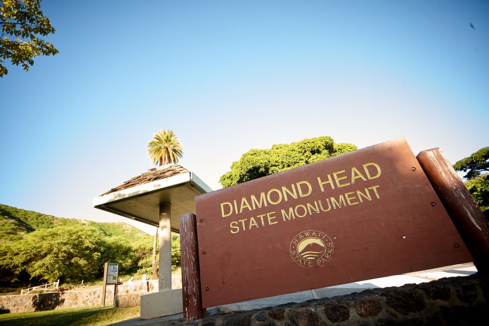 Oahu: Diamond Head Hike With Roundtrip Transportation - Highlights of the Experience