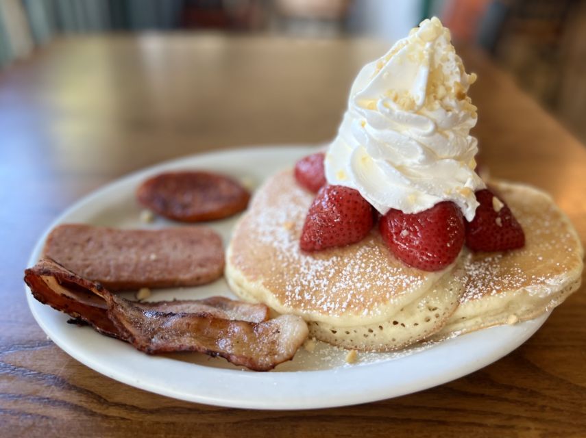 Oahu: Diamond Head Hiking and Breakfast at Eggsn Things - Stunning Panoramic Ocean Views