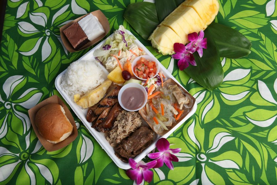 Oahu: Germaines Traditional Luau Show & Buffet Dinner - Polynesian Cultural Traditions and Performances