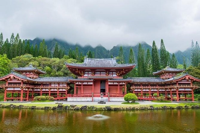 Oahu Grand Circle Island Audio Driving Tour - Booking Details