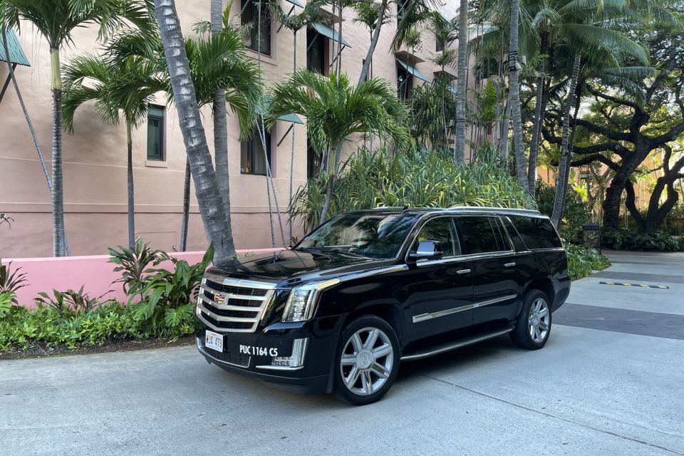 Oahu: Honolulu Airport Private by Escalade SUV - Pickup and Drop-off