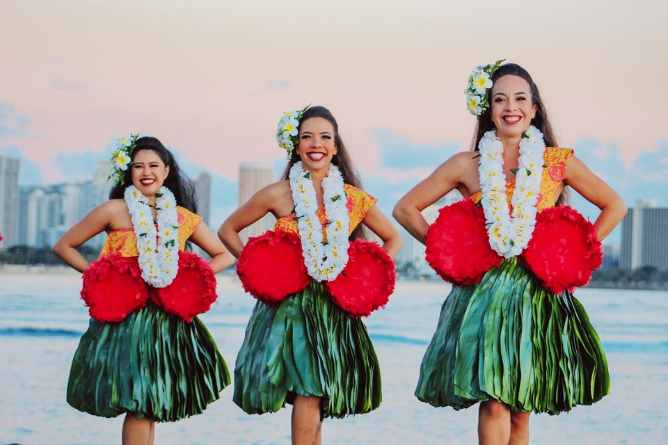 Oahu: Ka Moana Luau Dinner and Show at Aloha Tower - Interactive Cultural Activities