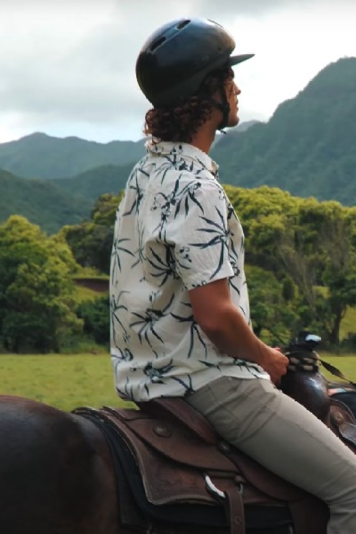 Oahu: Kualoa Hills and Valleys Horseback Riding Tour - Key Points