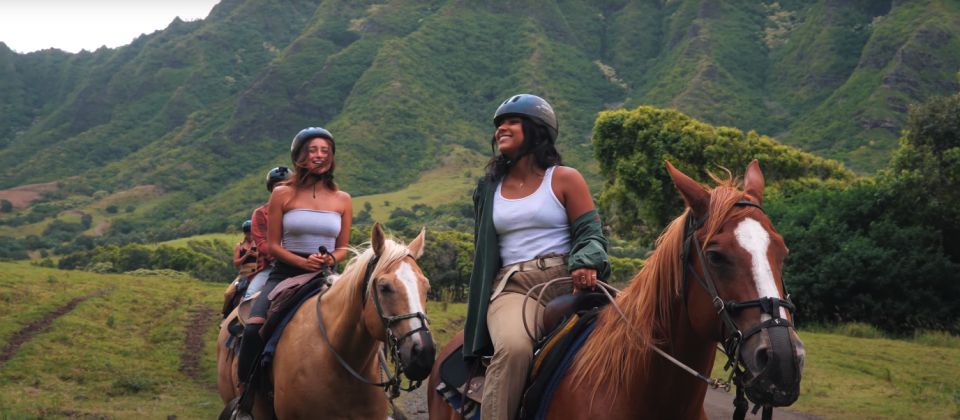 Oahu: Kualoa Hills and Valleys Horseback Riding Tour - Tour Requirements and Recommendations