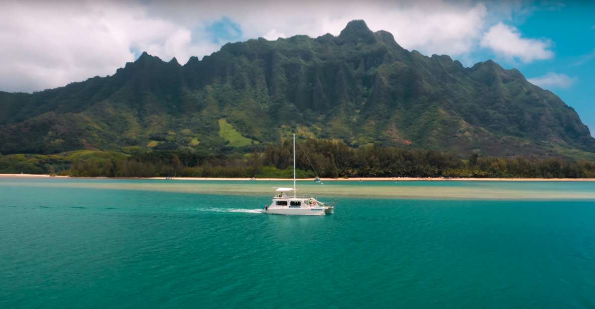 Oahu: Molii Fishpond and Kaneohe Bay Catamaran Tour - Tour Duration and Availability