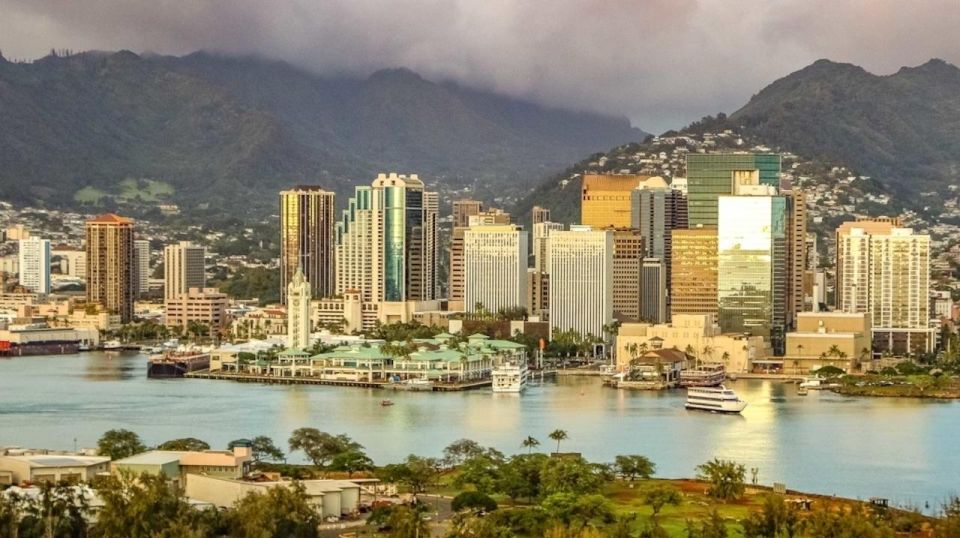 Oahu: Pearl Harbor and Historic Honolulu Half Day - Exploring Historic Honolulu