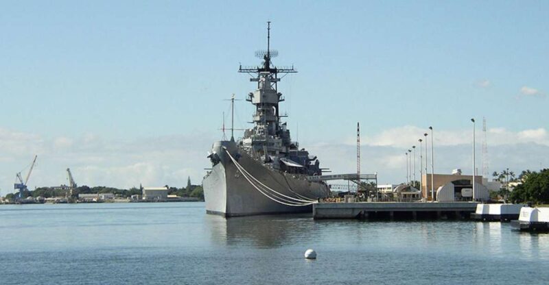 Oahu: Premium Missouri, Arizona & Top of the Tower Tour - Exploring the Pearl Harbor Highlights