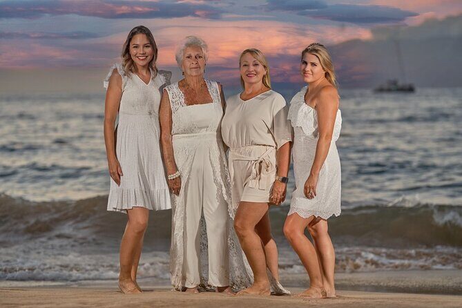 Oahu Professional Photographer Couples and Families - A Deeper Look at the Experience