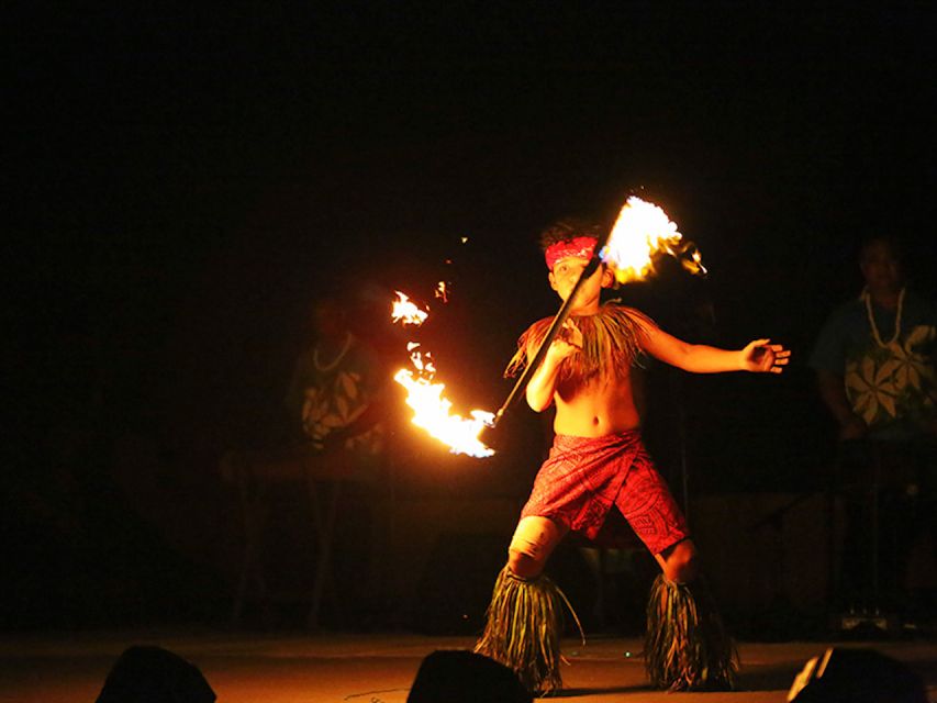 Oahu: Sea Life Park Aloha Kai Luau and Hawaiian Buffet - Key Points