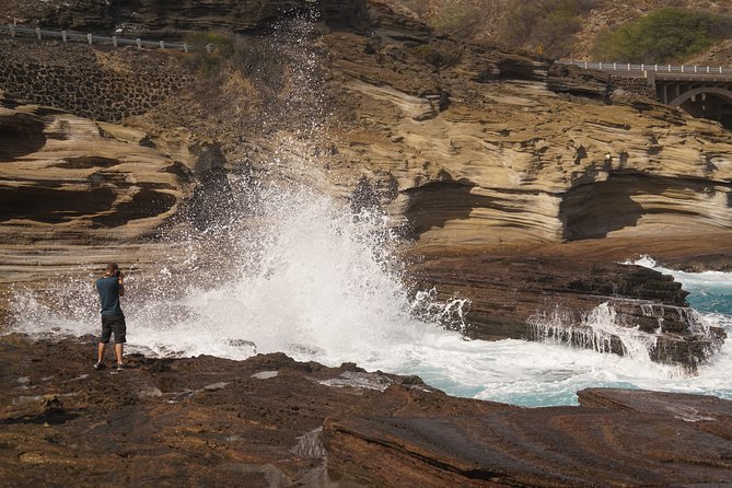 Oahu Sunrise Tour From Waikiki - Pickup and Transportation Details