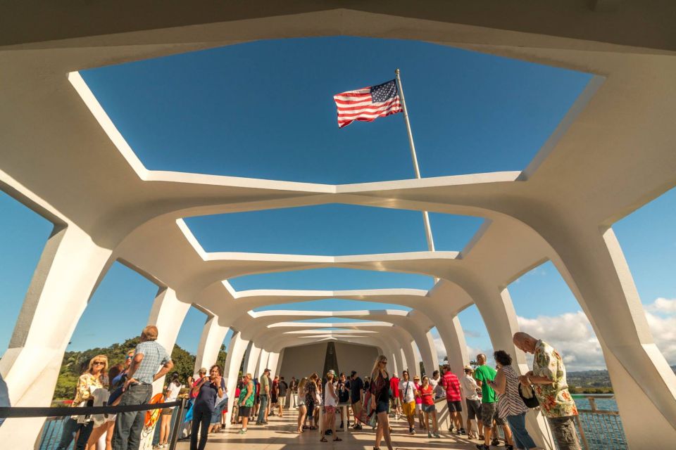 Oahu: USS Arizona Memorial and City Highlights Tour - Scenic Honolulu Landmarks