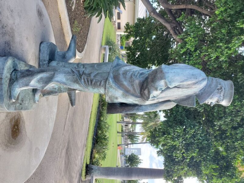 Oahu: USS Arizona Memorial Deluxe Tour - Key Points