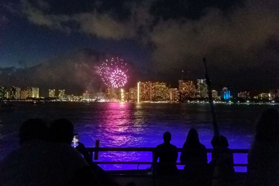 Oahu: Waikiki BYOB Friday Night Fireworks Cruise - Cancellation Policy