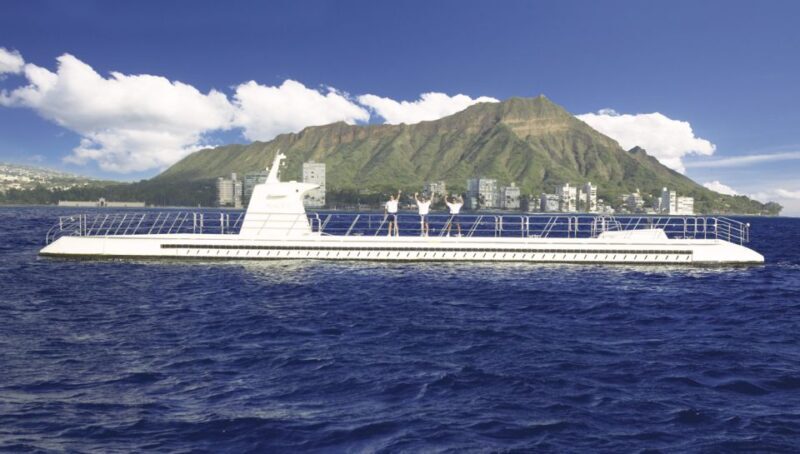 Oahu: Waikiki Submarine Tour - An In-Depth Look at the Waikiki Submarine Tour