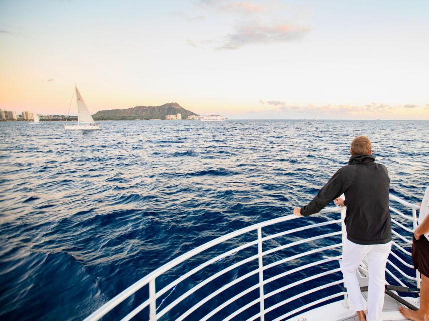 Oahu: Waikiki Whale Watching Tour-Donut and Coffee Included - Location and Duration