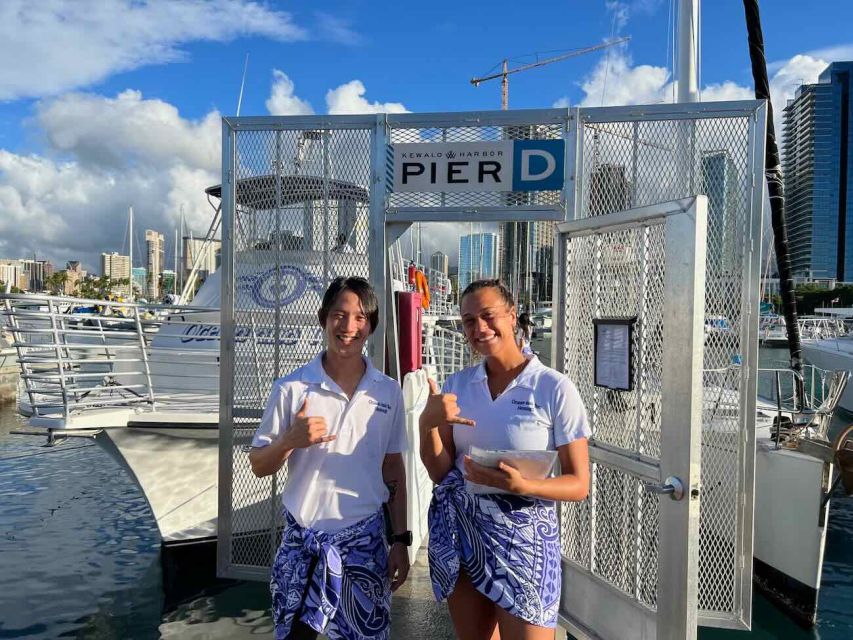 Oahu: Waikiki Whale Watching Tour-Donut and Coffee Included - What to Expect