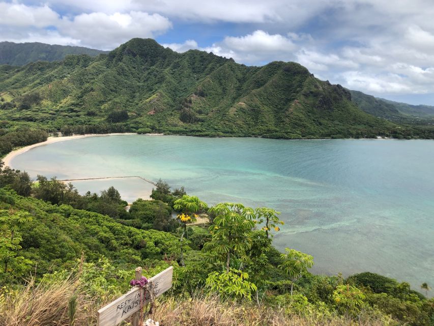 Oahu: Waterfall Hike & East Side Beach Day - Hike to Waterfall