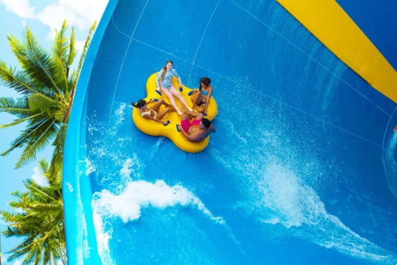 Oahu: Wet 'n' Wild Waterpark Ticket with Waikiki Transfer - Why Choose This Experience?
