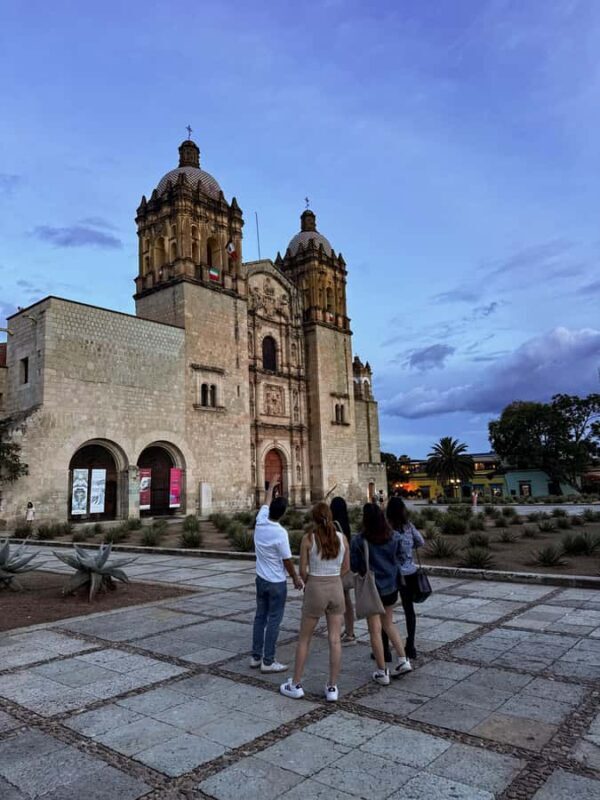 Oaxaca: First Day in Oaxaca  Walk with Your Personal Guide - An Introduction to Oaxaca’s Charm in Two Hours