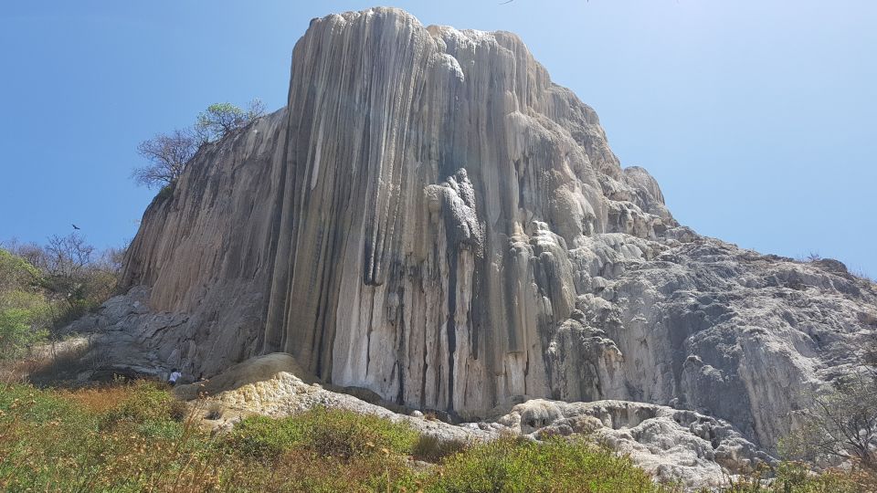 Oaxaca: Hierve El Agua Waterfalls Hiking Tour - Accessibility Considerations