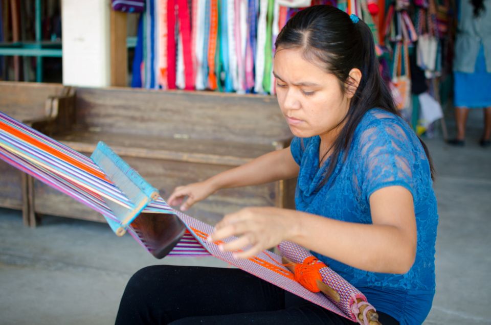 Oaxaca: Ocotlan De Morelos Cultural Experience and Tour - Visiting the Main Church
