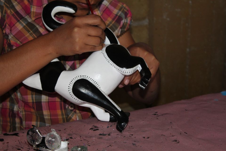 Oaxaca: Ocotlan De Morelos Cultural Experience and Tour - Discovering Colorful Crafts and Trinkets