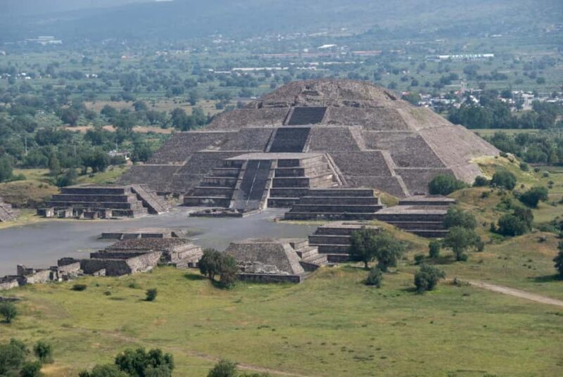 Oaxaca: Private Monte Albán Tour with Zapotec Tombs & Crafts - Key Points