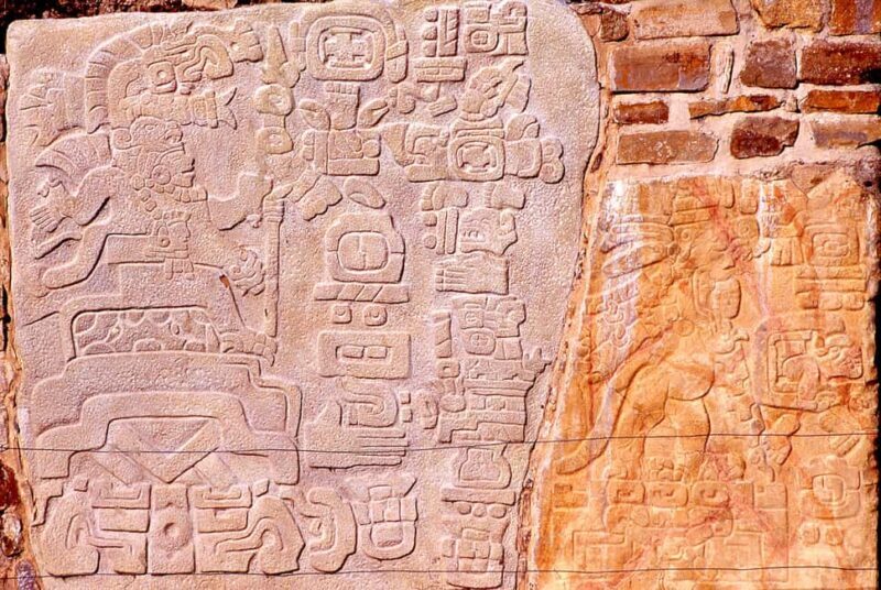 Oaxaca: Private Monte Albán Tour with Zapotec Tombs & Crafts - Who Should Book This Tour?