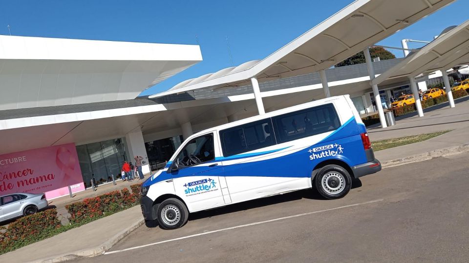 Oaxaca: Shared Shuttle From Hotel Downtown to Oaxaca Airport - Driver and Language