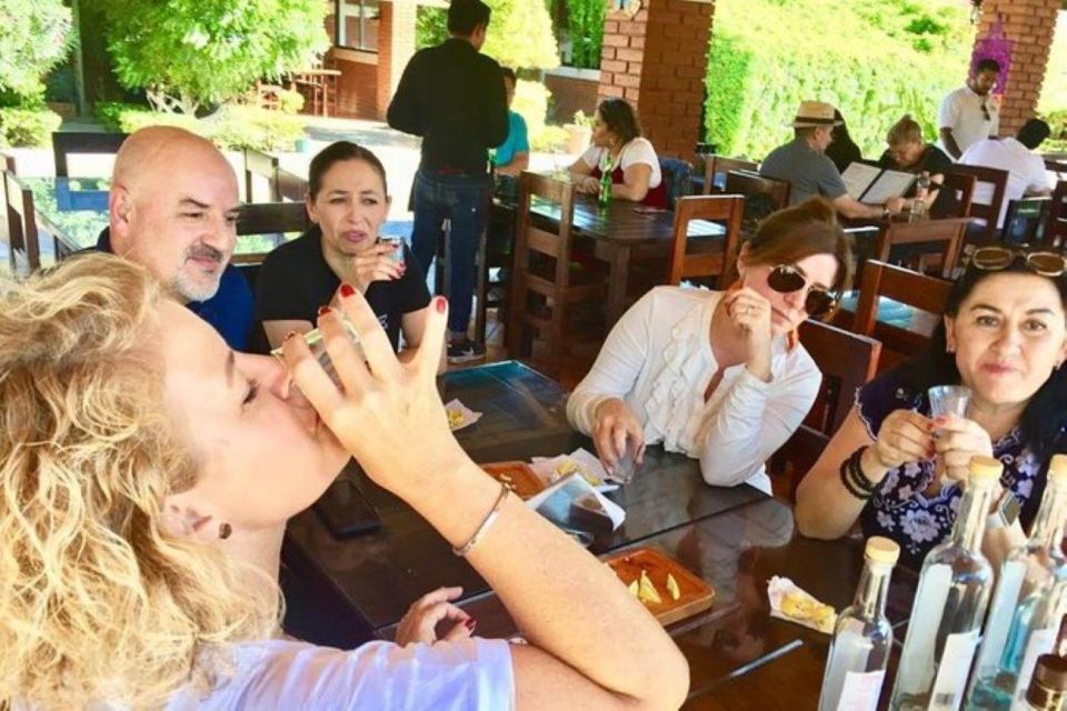 Oaxaca: Tlacochahuaya, Mezcal and Teotitlán Del Valle Tour - Key Points